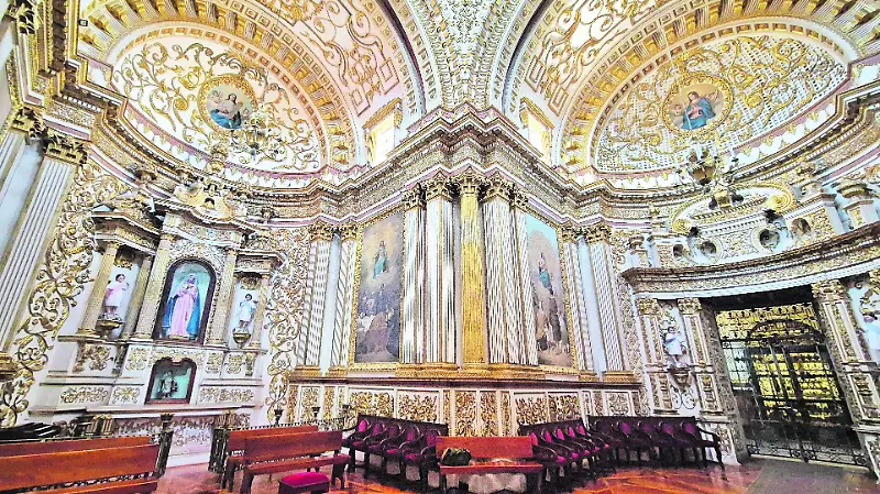 Interior Capilla de Nápoles